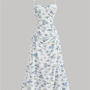 Chic Floral Midi Dress in Blue and White